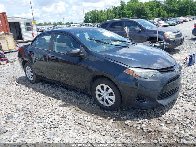 Toyota COROLLA L 2017 2T1BURHE0HC758410 main image