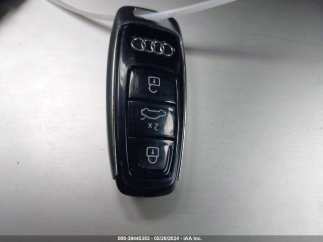 WA1BVAF13KD044077 Audi Q8 55 Premium