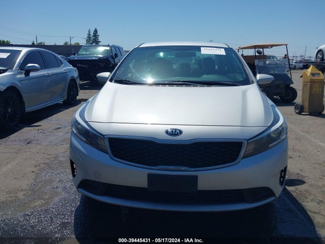KIA FORTE LX 2017 3KPFL4A73HE145072 Image 12