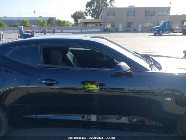 Chevrolet Camaro 1lt 2016 1G1FB1RS5G0175779 Image 13