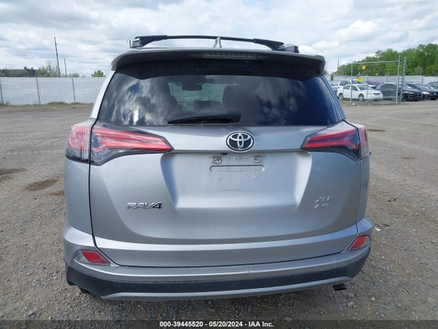 Toyota Rav4 Xle 2018 2T3RFREV0JW853865 Image 16