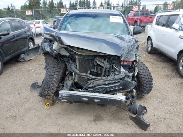 Toyota Tacoma Base V6 2015 3TMLU4EN3FM180383 Image 12