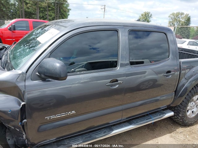 Toyota Tacoma Base V6 2015 3TMLU4EN3FM180383 Image 14
