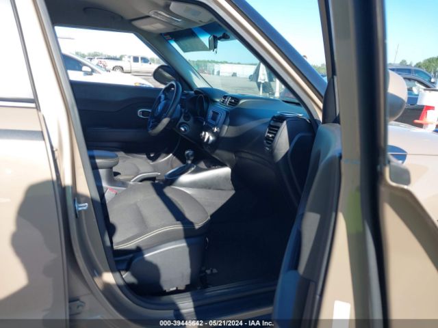 KNDJP3A59F7207563 KIA SOUL +