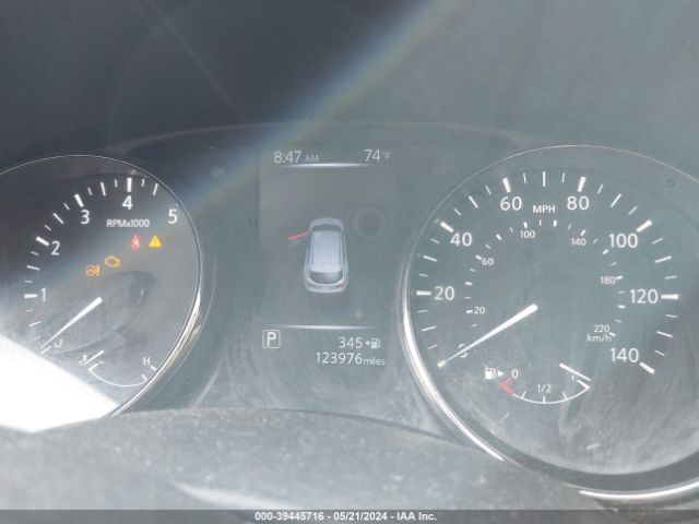 JN1BJ1CRXHW104769 Nissan Rogue Sport Sv