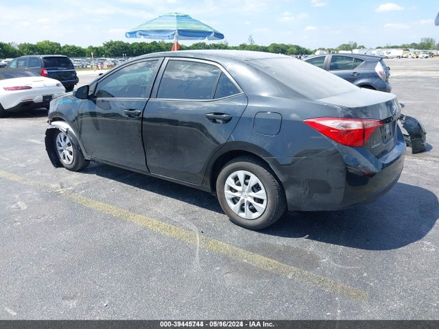 Toyota COROLLA L 2018 2T1BURHE7JC026135 Image 3