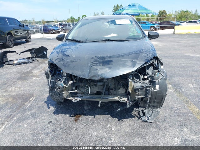 Toyota COROLLA L 2018 2T1BURHE7JC026135 Image 6