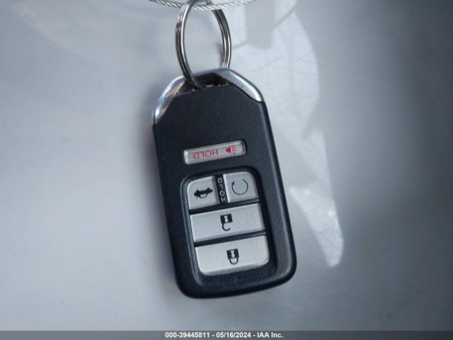 1HGCV2F94JA040627 Honda Accord Touring 2.0t