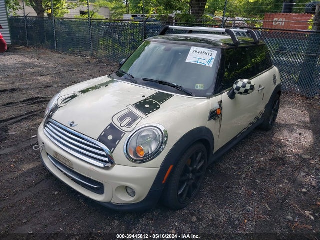 2013 MINI HARDTOP WMWSU3C59DT547565 Photo 1