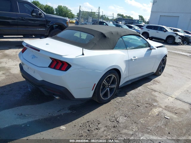 Ford Mustang Ecoboost Premium 2024 1FAGP8UH6R5124336 Image 4
