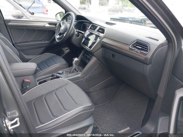 3VV4B7AX5PM086530 Volkswagen Tiguan 2.0t Sel R-line