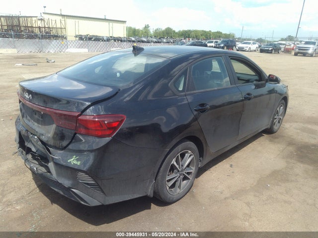 KIA Forte Lxs 2022 3KPF24AD1NE467858 Image 4