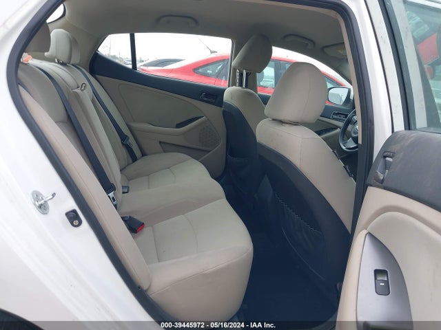 KIA Optima Lx 2014 KNAGM4A79E5464305 Image 8
