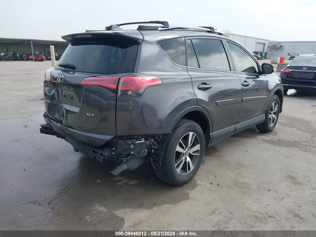 JTMWFREV7JJ729707 Toyota Rav4 Xle