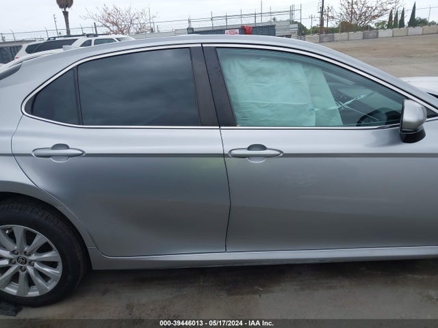 Toyota CAMRY LE 2020 4T1C11AK2LU962261 Image 14