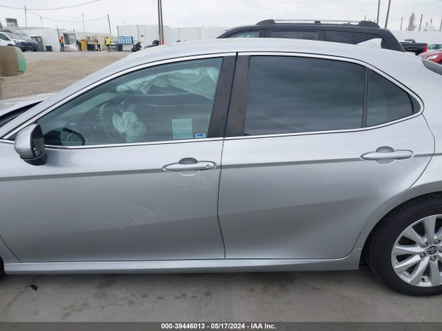 Toyota CAMRY LE 2020 4T1C11AK2LU962261 Image 15