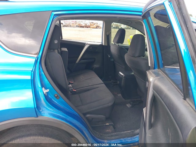 Toyota RAV4 LE 2017 JTMZFREV7HJ703244 Image 8