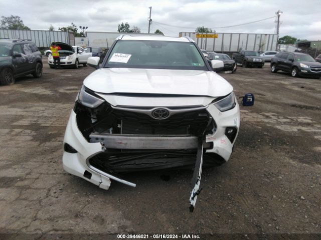 5TDGZRBH2MS134538 Toyota Highlander Xle
