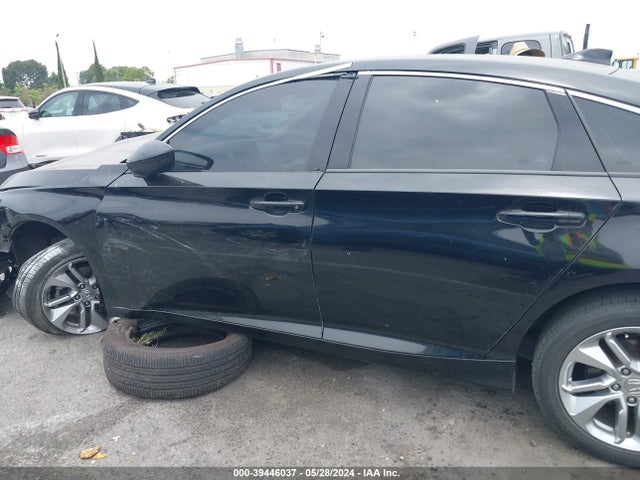 Honda ACCORD LX 2018 1HGCV1F10JA162339 Image 14
