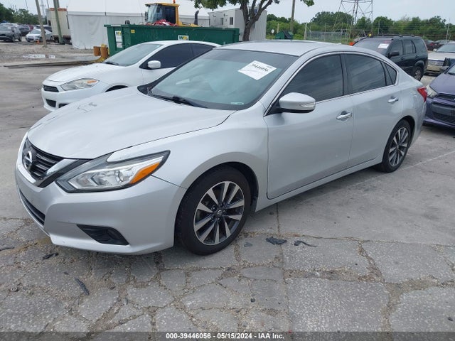 Nissan Altima 2.5 Sl 2017 1N4AL3AP6HC184563 Image 2
