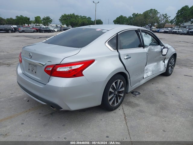 Nissan Altima 2.5 Sl 2017 1N4AL3AP6HC184563 Image 4