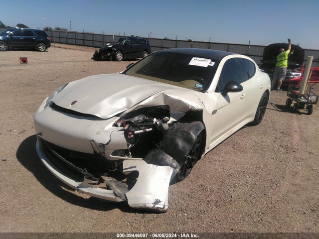 2011 PORSCHE PANAMERA WP0AA2A78BL011113 Photo 1