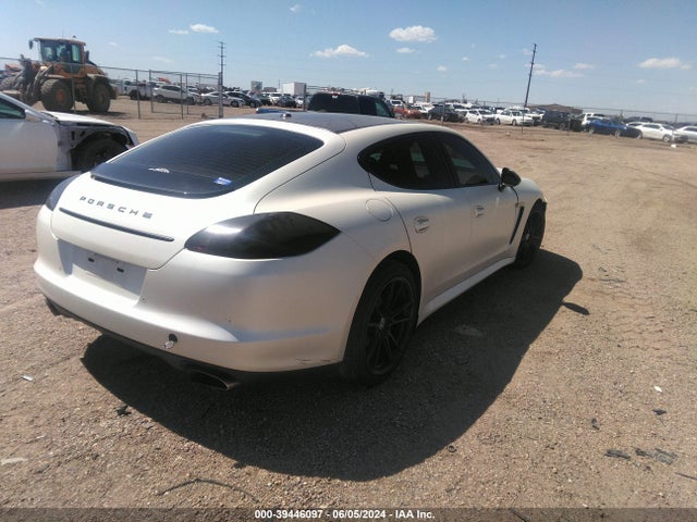 2011 PORSCHE PANAMERA WP0AA2A78BL011113 Photo 3