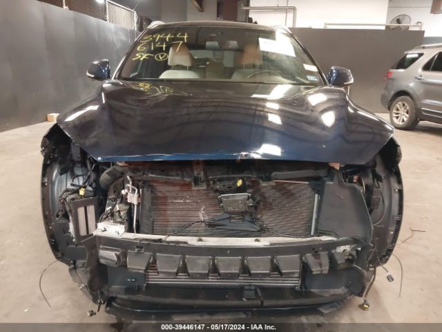 3PCAJ5M33KF119572 Infiniti Qx50 Essential