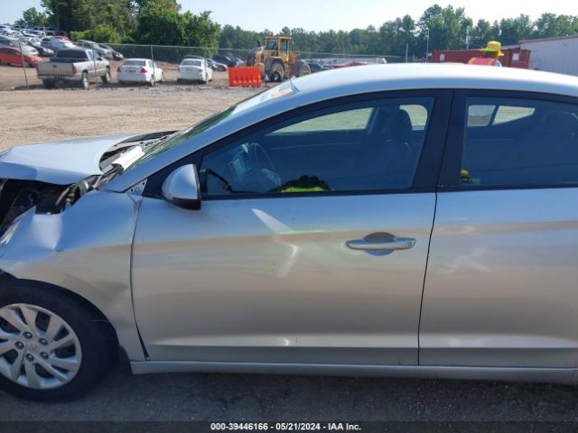 5NPD74LF6KH470088 Hyundai ELANTRA SE