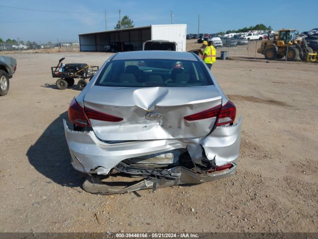 5NPD74LF6KH470088 Hyundai ELANTRA SE