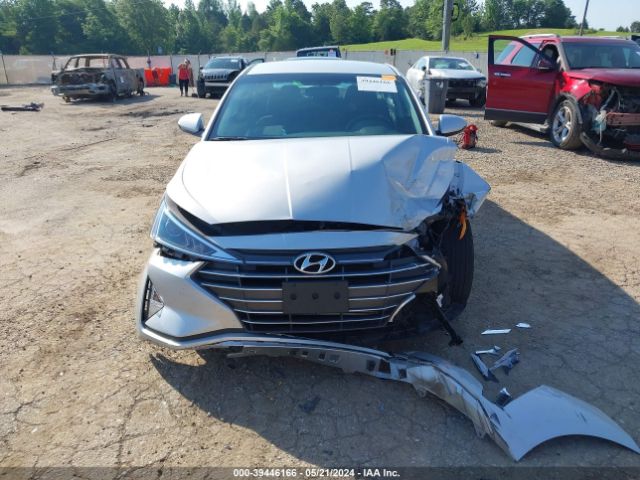 5NPD74LF6KH470088 Hyundai ELANTRA SE