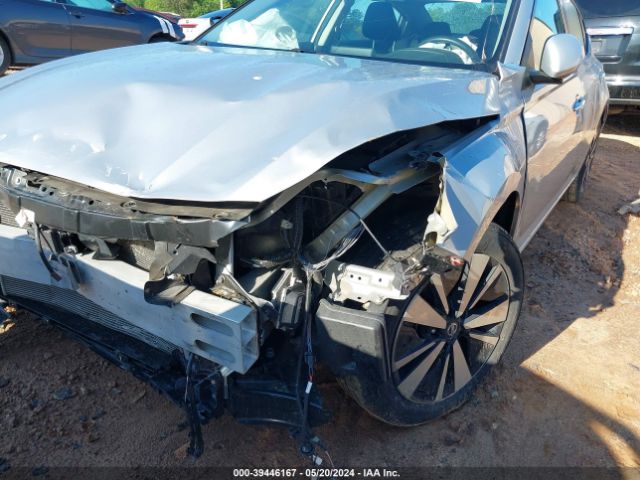 1N4BL4DW1NN321440 Nissan Altima Sv Intelligent Awd