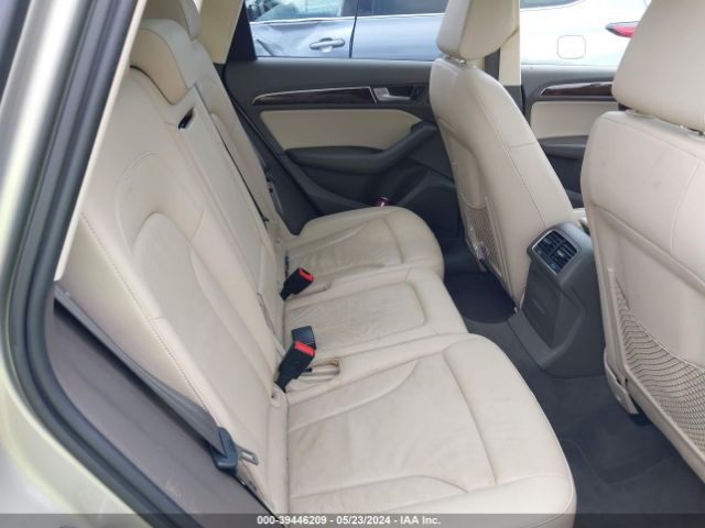 WA1LFAFP2FA092182 Audi Q5 2.0t Premium