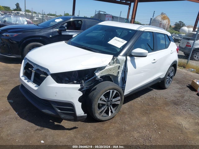 Nissan KICKS SV 2018 3N1CP5CU9JL514876 Image 2