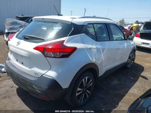 Nissan KICKS SV 2018 3N1CP5CU9JL514876 Image 4