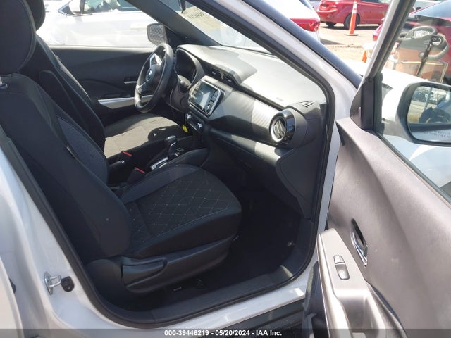 Nissan KICKS SV 2018 3N1CP5CU9JL514876 Image 5