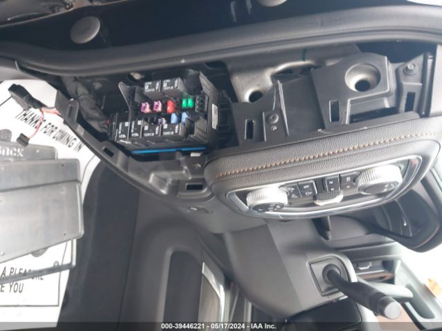 3GTU9EET9LG403059 GMC Sierra 1500 4wd  Short Box At4