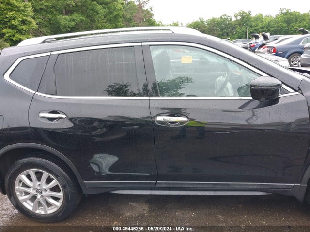 Nissan ROGUE SV 2018 5N1AT2MV4JC818775 Image 13