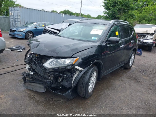 Nissan ROGUE SV 2018 5N1AT2MV4JC818775 Image 2