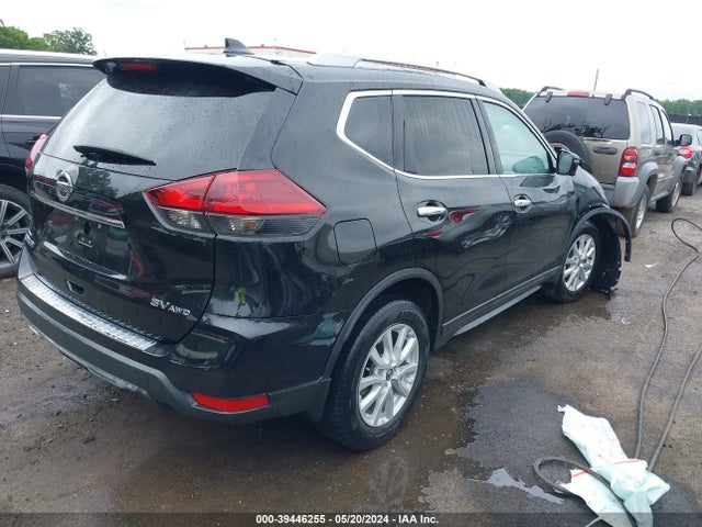 Nissan ROGUE SV 2018 5N1AT2MV4JC818775 Image 4