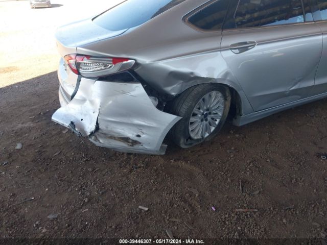 3FA6P0PU5GR305380 Ford Fusion Energi Se Luxury