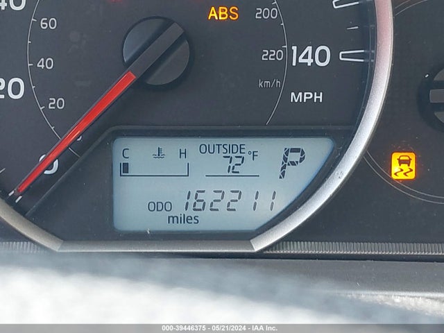 Toyota RAV4 LE 2015 JTMBFREV8FJ016305 Image 15