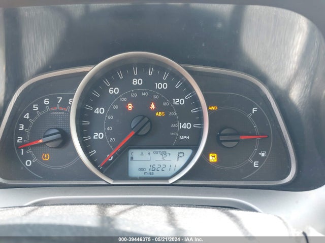 Toyota RAV4 LE 2015 JTMBFREV8FJ016305 Image 7