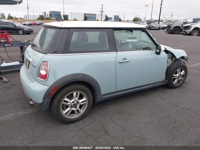 2013 MINI HARDTOP WMWSU3C51DT687805 Photo 3