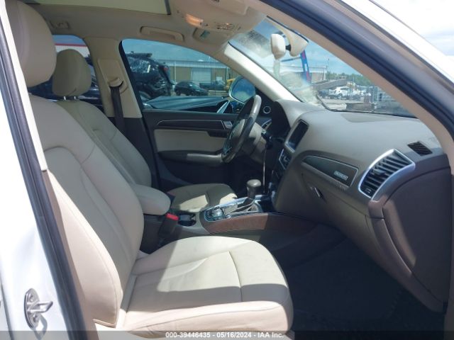 WA1W7AFP4GA009038 Audi Q5 3.0t Premium Plus