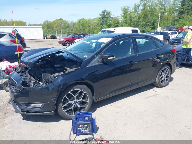 Ford FOCUS SEL 2018 1FADP3H29JL254204 Image 2