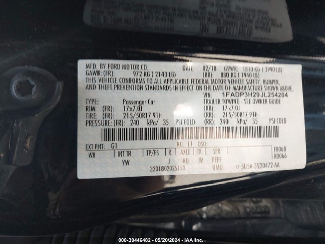 Ford FOCUS SEL 2018 1FADP3H29JL254204 Image 9