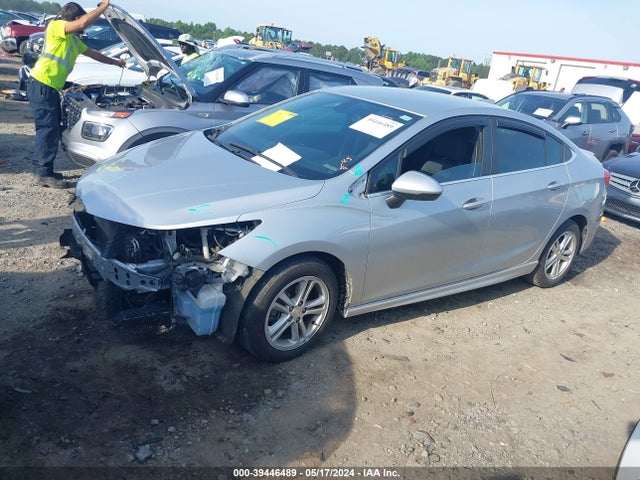 Chevrolet Cruze Lt Auto 2017 1G1BE5SM7H7197235 Image 2