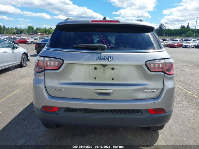 Jeep Compass Latitude 4x4 2019 3C4NJDBB6KT601296 Image 17