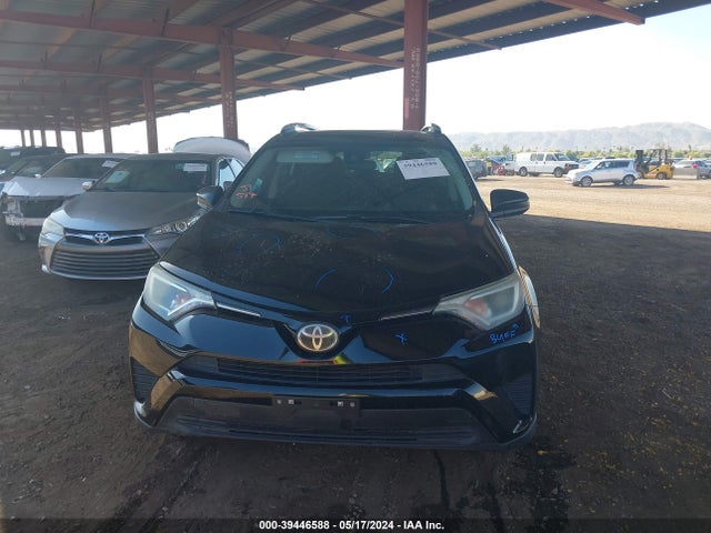 Toyota RAV4 LE 2017 2T3ZFREV6HW323121 Image 12